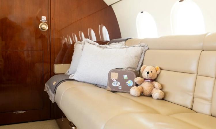 Falcon 2000LX