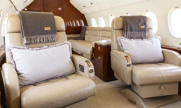 Falcon 2000LX