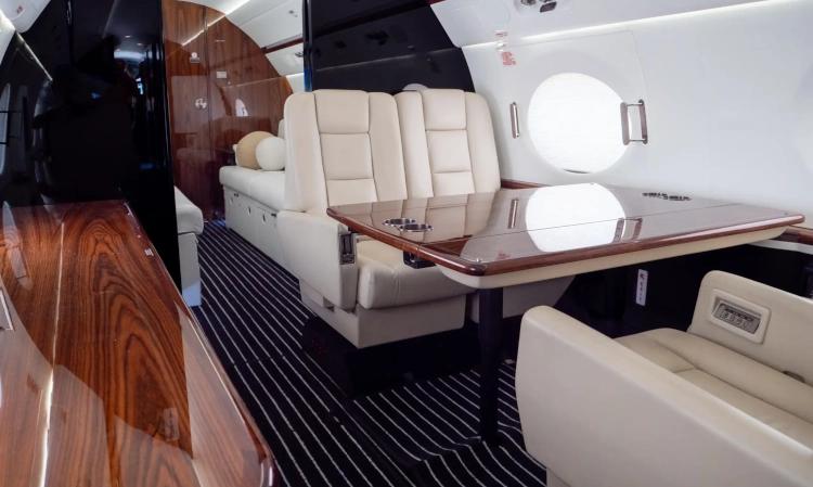 Gulfstream G550