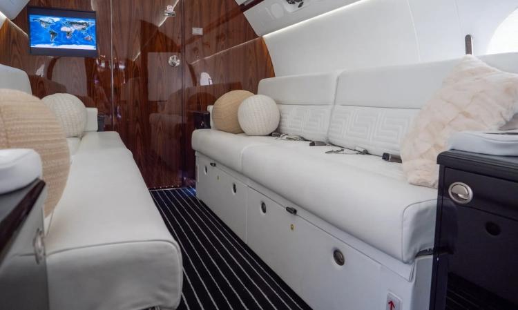 Gulfstream G550