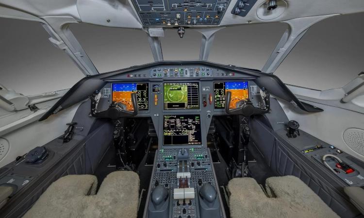 Falcon 2000LX