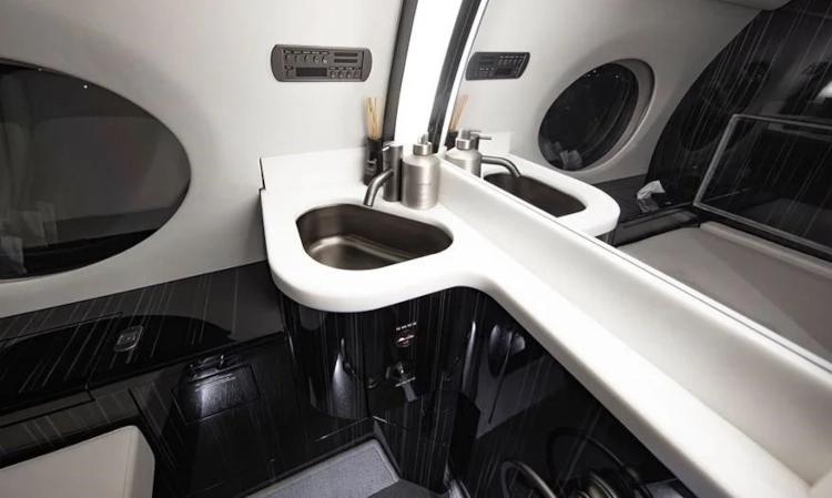 Gulfstream G550