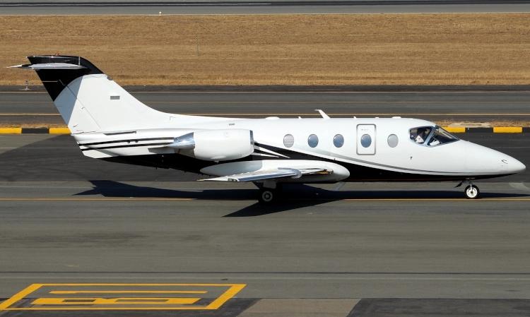Hawker 400XP