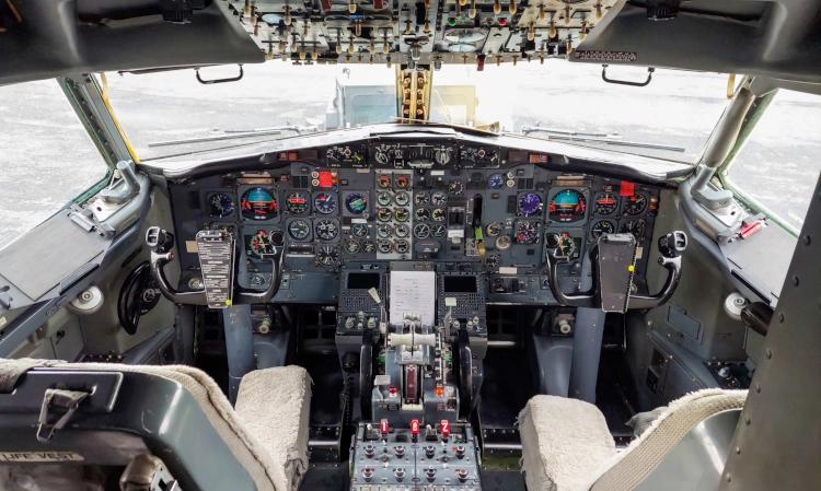 Boeing 737-200