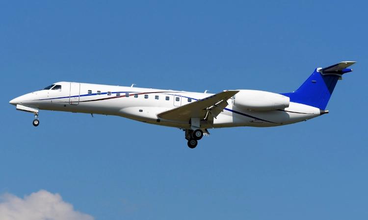 Embraer 135