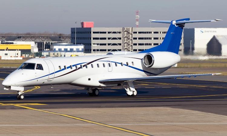Embraer 135