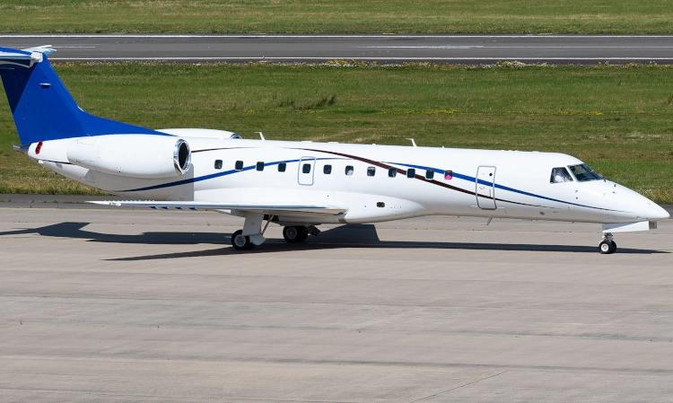 Embraer 135