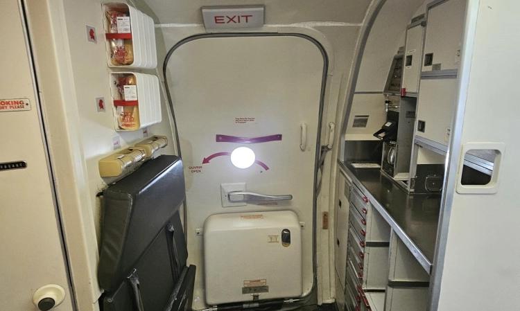 Boeing 737-400