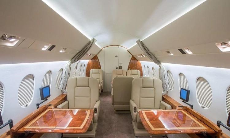Falcon 2000LX