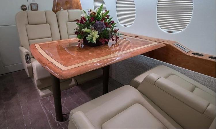 Falcon 2000LX