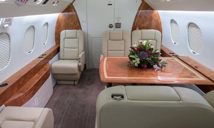 Falcon 2000LX