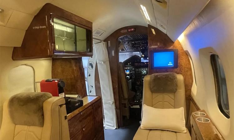 Gulfstream G100