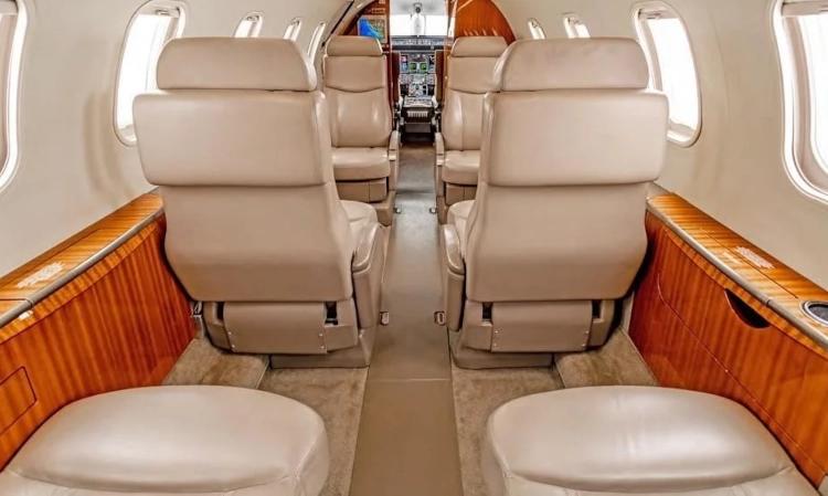 Learjet 40XR