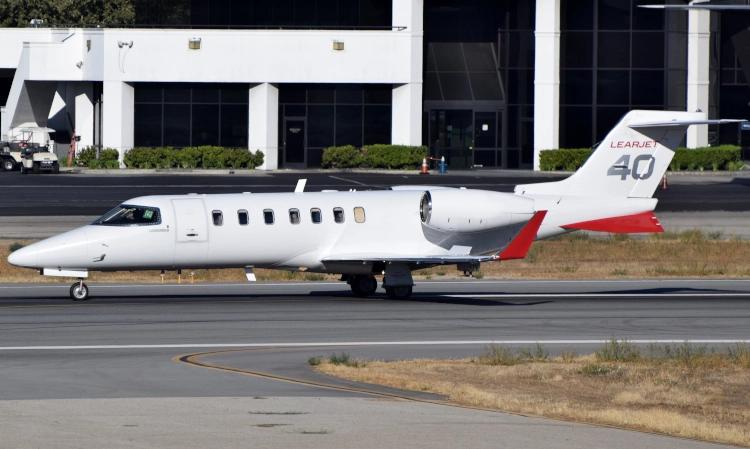 Learjet 40XR