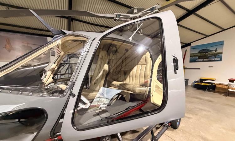 Airbus AS350B2