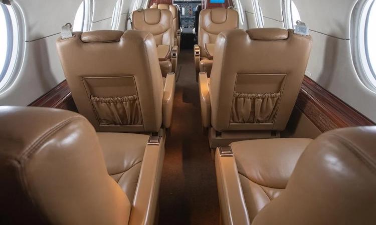 Hawker 400A