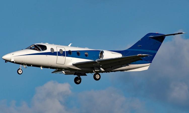 Hawker 400A