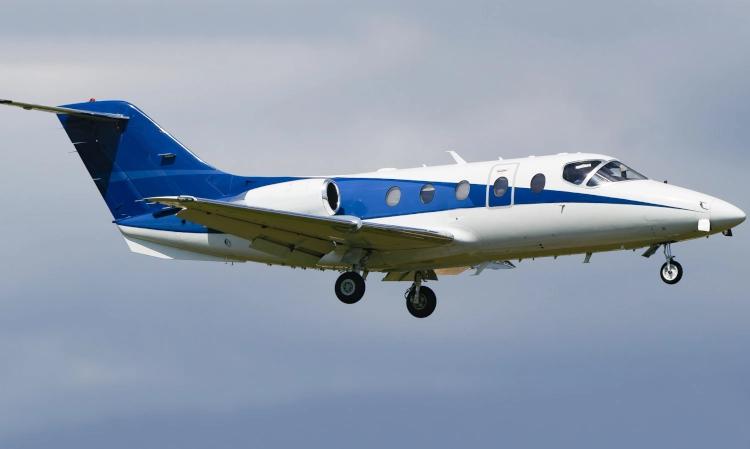 Hawker 400A