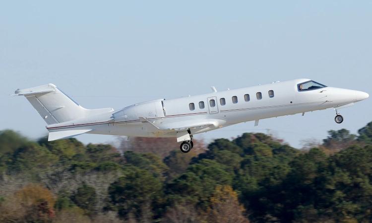 Learjet 75