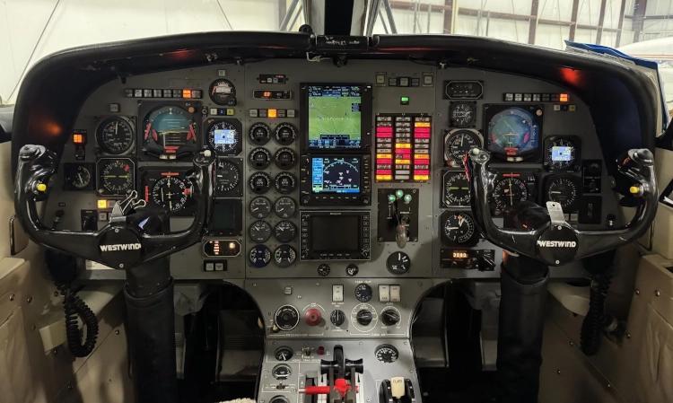 Westwind 1124