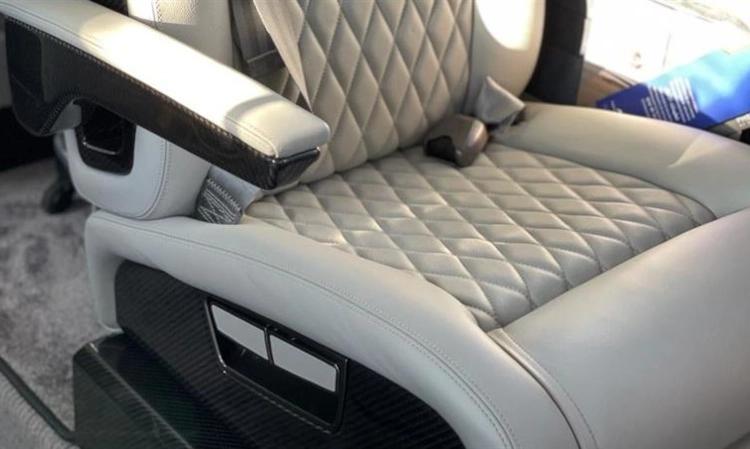 Phenom 300