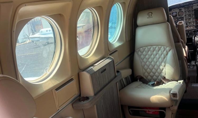 King Air E90