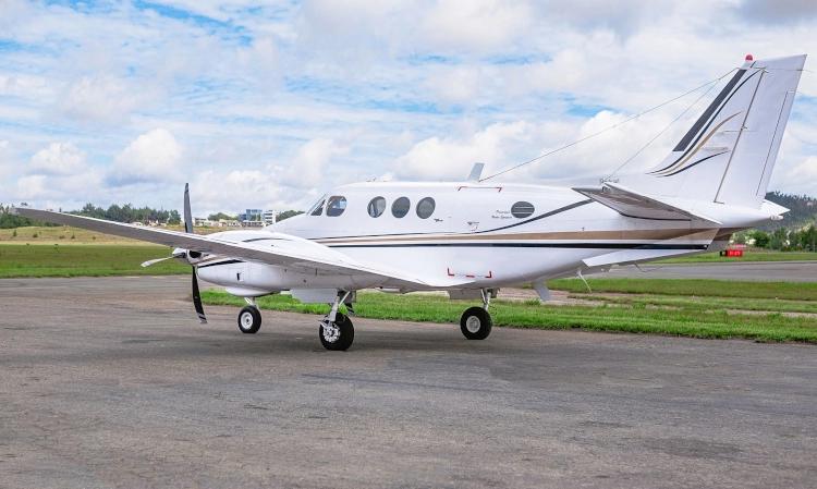 King Air E90
