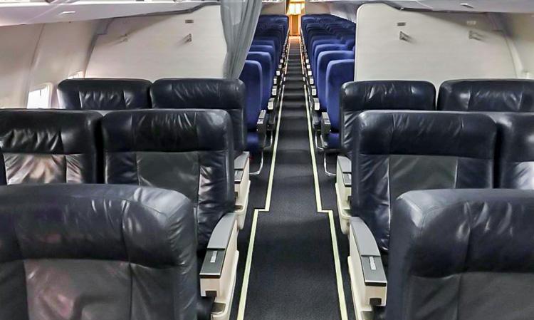 Boeing 737-400