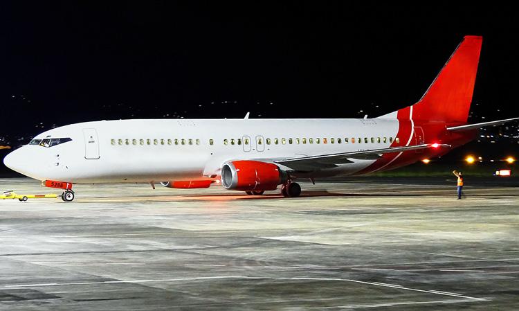 Boeing 737-400