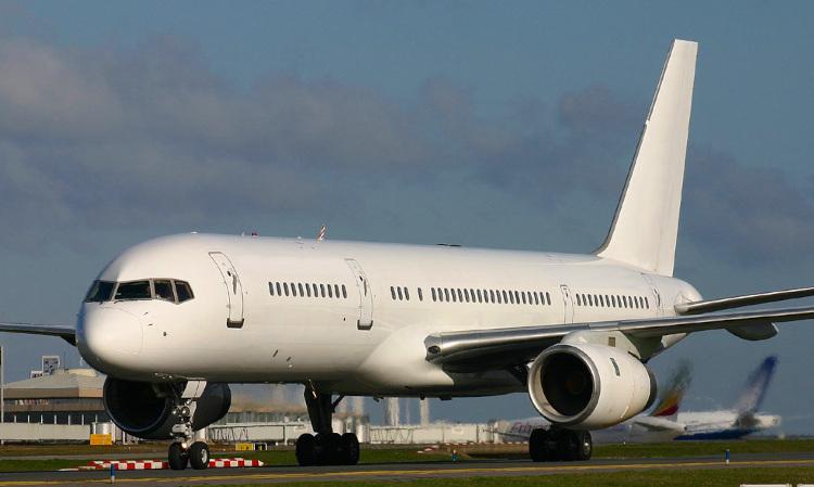 Boeing 757