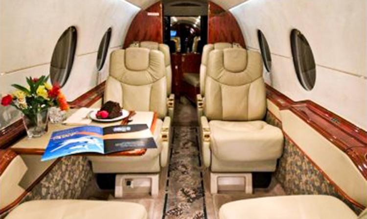 Hawker 400XP