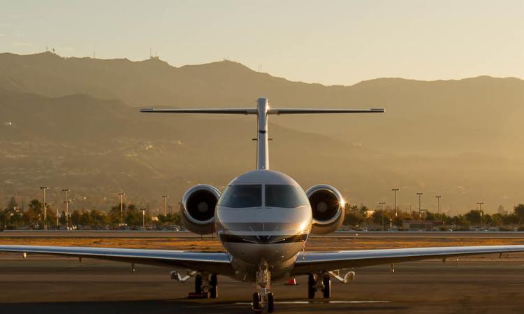 Hawker 4000