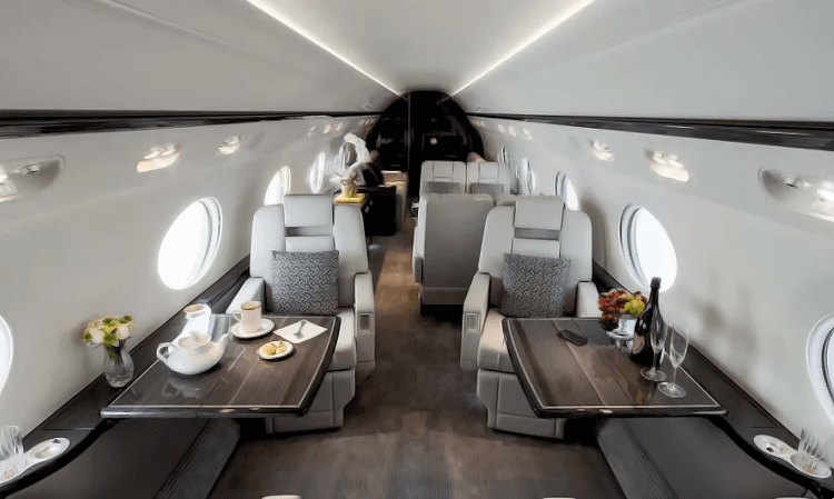 Gulfstream G550