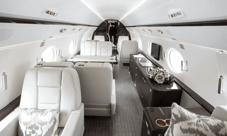 Gulfstream G550