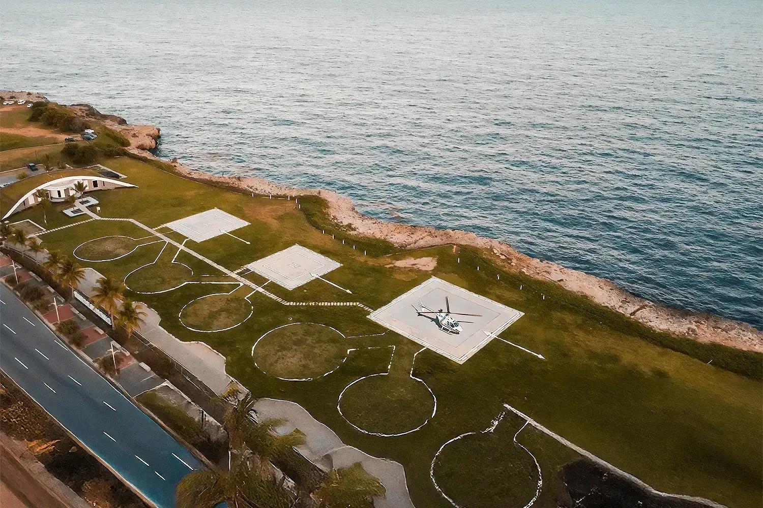flapper team at toluca airport