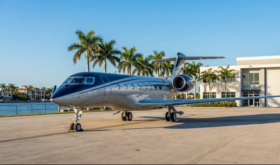 flapper team at toluca airport