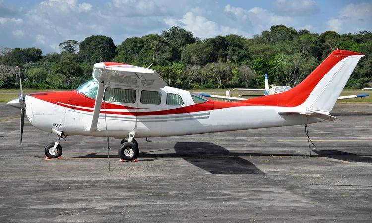 Cessna 206
