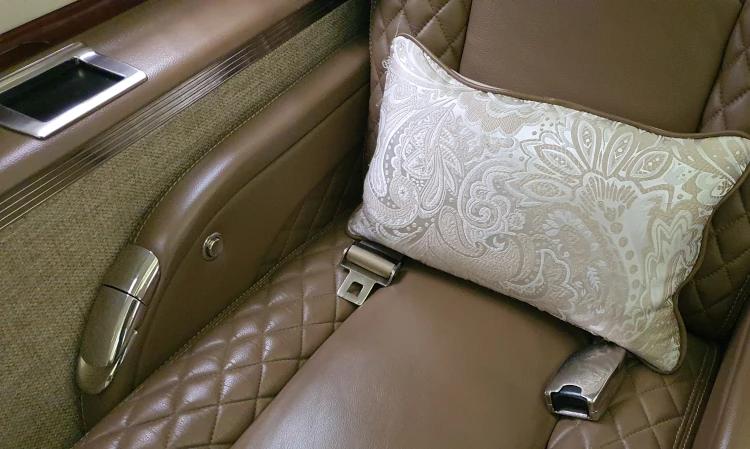 Hawker 750