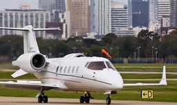 Learjet 60