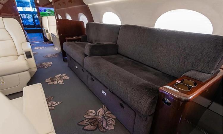 Gulfstream G550