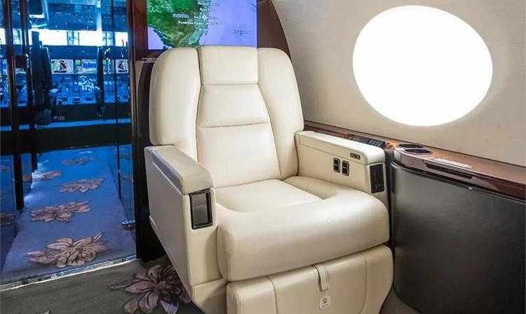 Gulfstream G550