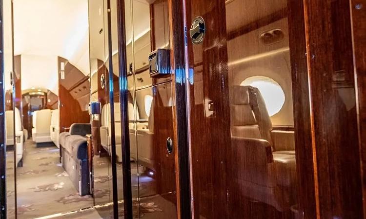 Gulfstream G550