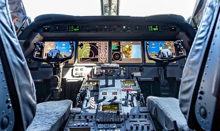 Gulfstream G550