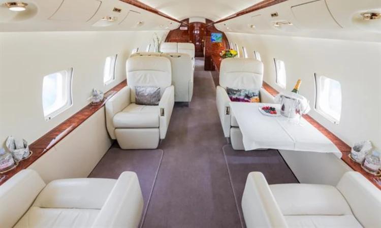 Challenger 850
