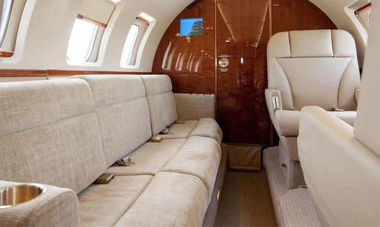 Hawker 1000A
