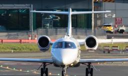 Learjet 75