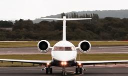 Challenger 604