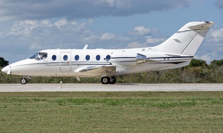 Hawker 400A