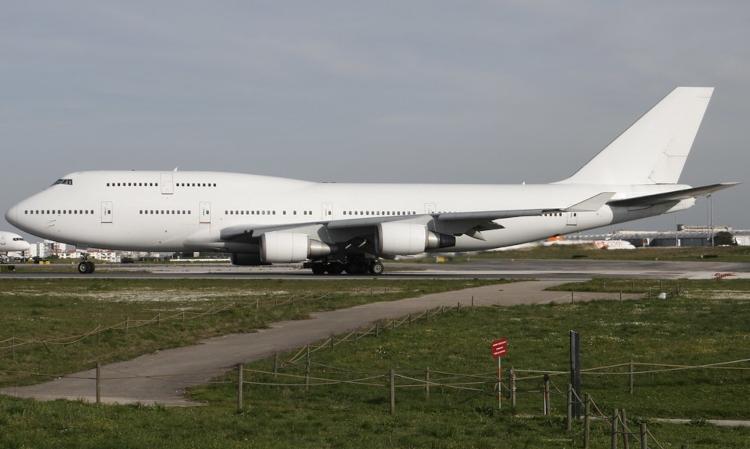 Boeing 747-400