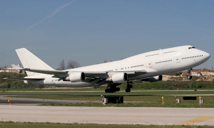 Boeing 747-400